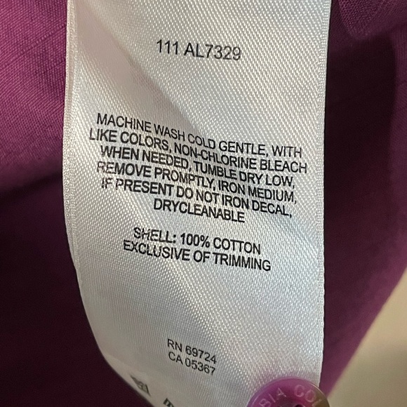 Columbia magenta shirt. Cotton, cool, good for travel - Picture 5 of 6
